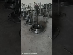 1.8M Pvc 코팅 V 굽는 곡선 철망 울타리 정원 옥외 3D 울타리 피치 모양 포스트