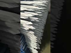 2.0M 길이 수영장 튜브 철강 울타리 설치 및 유지 관리에 쉽습니다 검은색 또는 사용자 정의 색상 옵션