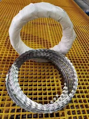 Double Strand Concertina Tape BTO-22 Razor Barbed Wire Coil Galvanized